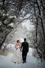 A winter wedding at The Historic Pinecrest Event Center 2014