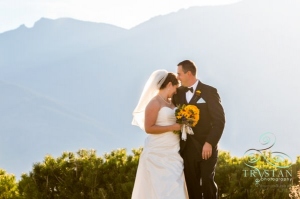 A Wedding at the Garden of The Gods Club: Emily & Eric