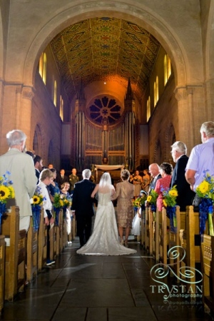 A Wedding at Shove Chapel and The Sunbird Restaurant